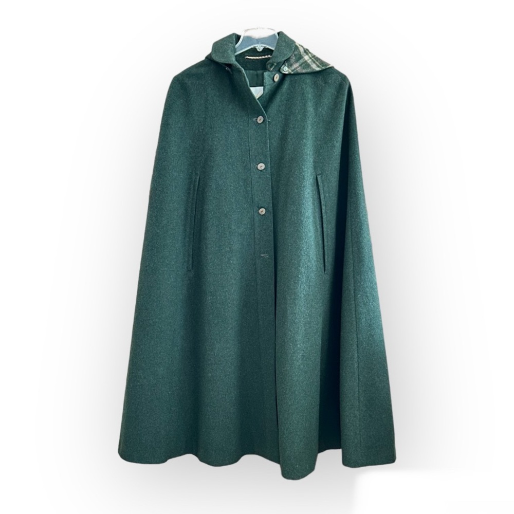 COJANA London wool / cashmere blend cape, made in England, one size fits most